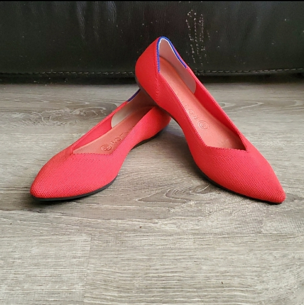 9.5 Rothys Tangerine Point Flats